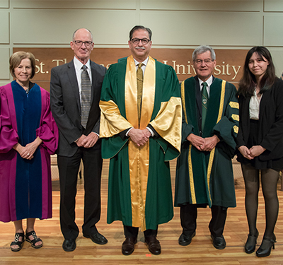 Robing of Dr. Farooqi's Installation